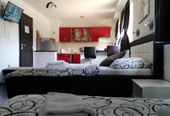 Guest House First Stop allows 18 year olds to book a room