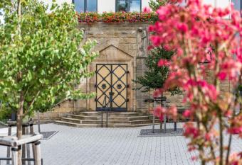 Kloster Neustadt allows 18 year olds to book a room