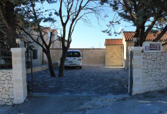 Guest house Ivo has Balcony rooms