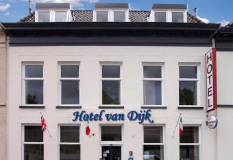 Hotel van Dijk allows 18 year olds to book a room