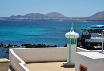 Casa Chanin has Balcony rooms