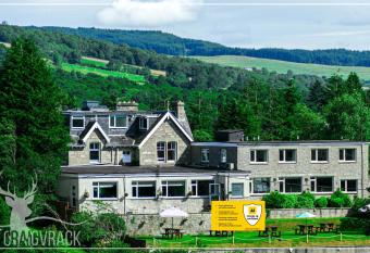 Craigvrack Hotel & Restaurant allows 18 year olds to book a room