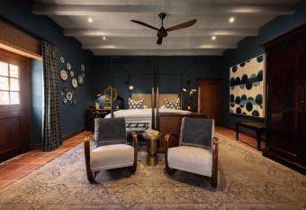 Akademie Street Boutique Hotel allows 18 year olds to book a room