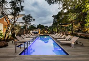 Protea Hotel Fire & Ice! by Marriott Durban Umhlanga Ridge has Balcony rooms