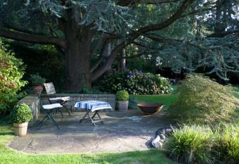 The Garden Guesthouse has Balcony rooms
