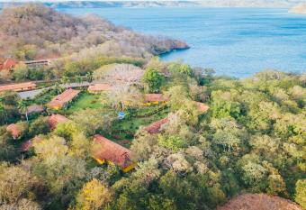 Papagayo Golden Palms Beachfront Hotel has Balcony rooms