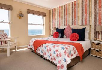 Whale View Manor & Spa has Balcony rooms