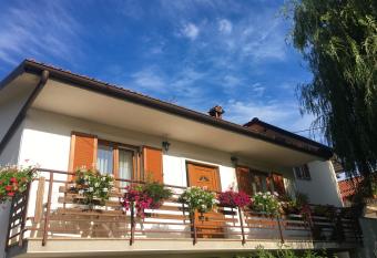 Tourist Farm Pri Cep  ovih has Balcony rooms