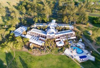 The Kooralbyn Valley has Balcony rooms