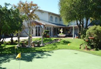 Golfer s Lodge allows 18 year olds to book a room