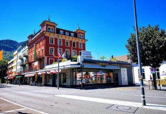 Downtown Apartments has Balcony rooms