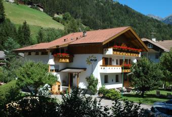 Residence Auriga has Balcony rooms