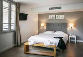 Zenitude H  tel-R  sidences Lorda allows 18 year olds to book a room