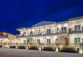 Lagaria Luxury Rooms & Apartments allows 18 year olds to book a room