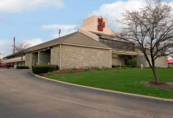 Red Roof Inn Cleveland - Medina allows 18 year olds to book a room