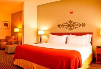 Holiday Inn Express Walla Walla allows 18 year olds to book a room