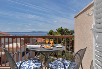 Penzi  n Slovan has Balcony rooms