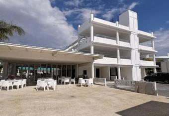 L eros Hotel has Balcony rooms