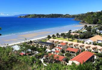 Onetangi Beach Apartments has Balcony rooms