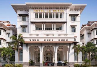 Raffles Hotel Le Royal has Balcony rooms