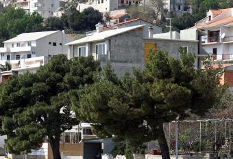 Apartments with a parking space Igrane, Makarska - 4891 has Balcony rooms