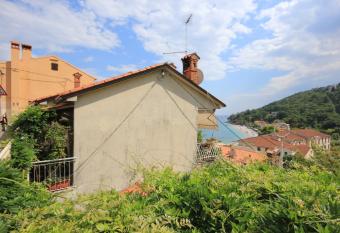 Apartments by the sea Moscenicka Draga, Opatija - 7906 has Balcony rooms