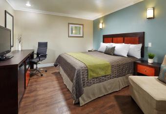 American Inn Downey allows 18 year olds to book a room