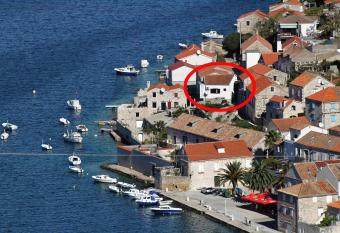 Apartments by the sea Vis - 8525 has Balcony rooms