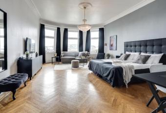 Hotell Onyxen allows 18 year olds to book a room