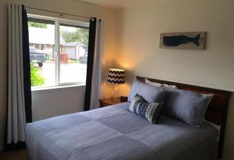 Surf & Sand Inn allows 18 year olds to book a room