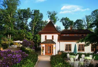 Waldcaf   Hotel Restaurant has Balcony rooms