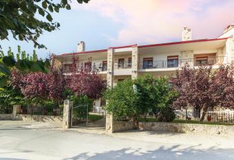 Maltinas House has Balcony rooms