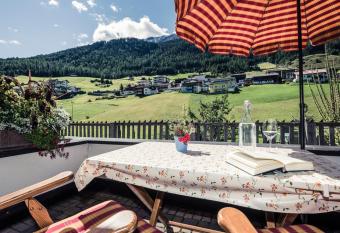 Leni Mountain Appartements has Balcony rooms