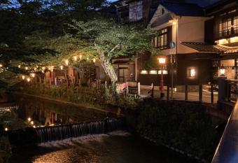 Yamayoshi allows 18 year olds to book a room