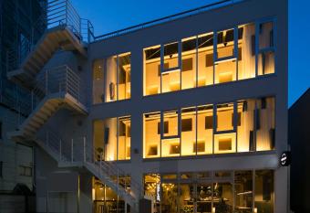 UNPLAN Kagurazaka allows 18 year olds to book a room