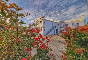 Bellamente Sirene has Balcony rooms