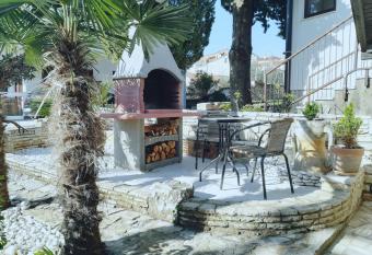 Apartment Jan  i   has Balcony rooms