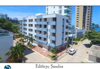 Edificio Sandra has Balcony rooms