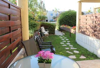 Last Minute Herzliya has Balcony rooms