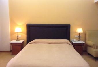 Park Hotel has rooms with a private hot tub