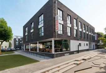 Looken Inn has Balcony rooms