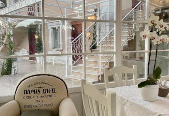 Ca  Del Conte has Balcony rooms