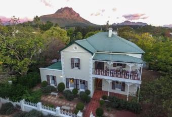 Evergreen Manor and Spa has Balcony rooms