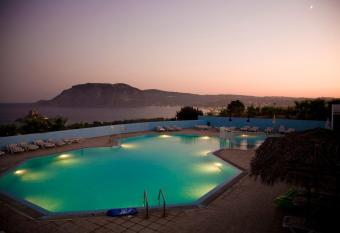 Hotel Pantheon, Kefalos has Balcony rooms