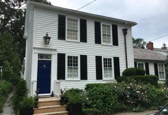 Dot's Landing Garden Room allows 18 year olds to book a room