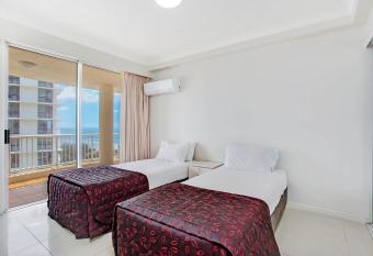 BreakFree Moroccan allows 18 year olds to book a room