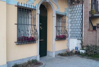 Borromeo Residenze Service s.a.s allows 18 year olds to book a room