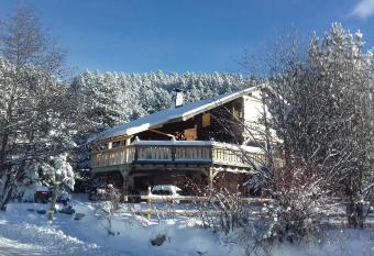 Ker Cartier allows 18 year olds to book a room