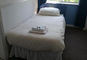 The Bridge Hotel allows 18 year olds to book a room