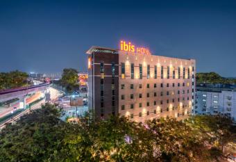 ibis Hyderabad Hitec City - An Accor Brand has Smoking rooms
